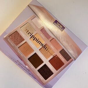 Tarte #trippinwithtarte Eyeshadow Palette - Shimmer and Matte Collection